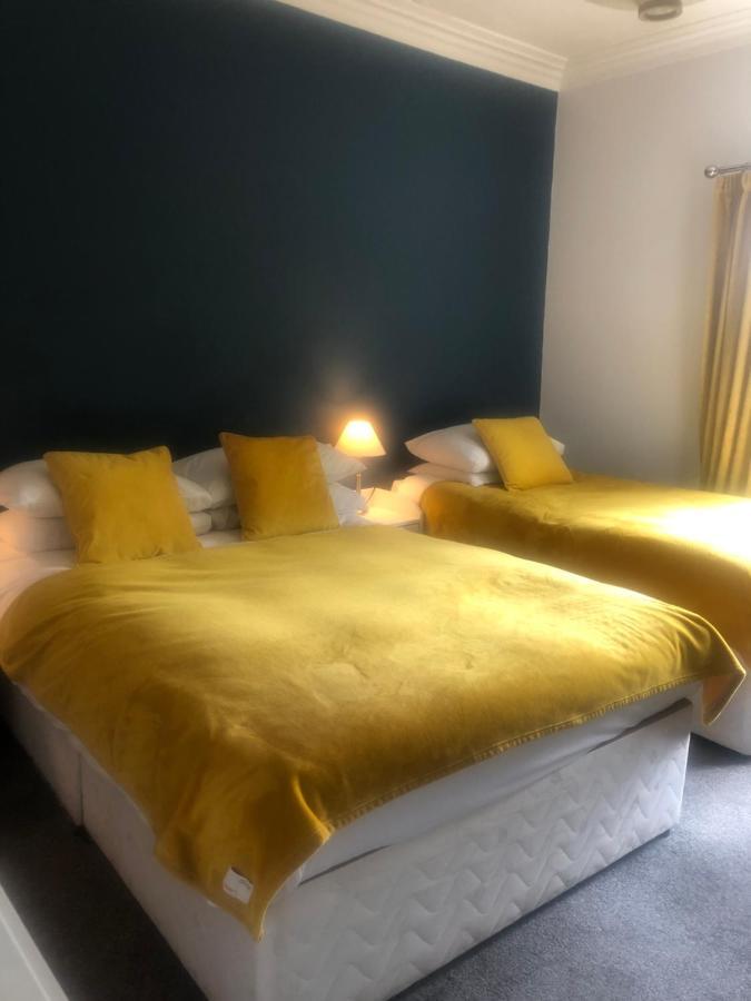 The Beechwood Bed and Breakfast Leeds  Buitenkant foto