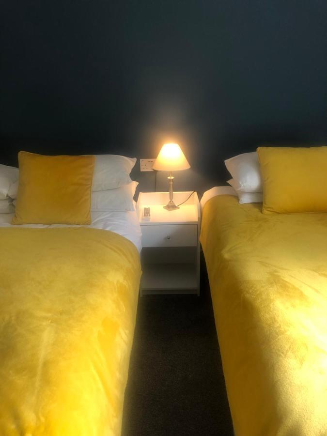 The Beechwood Bed and Breakfast Leeds  Buitenkant foto
