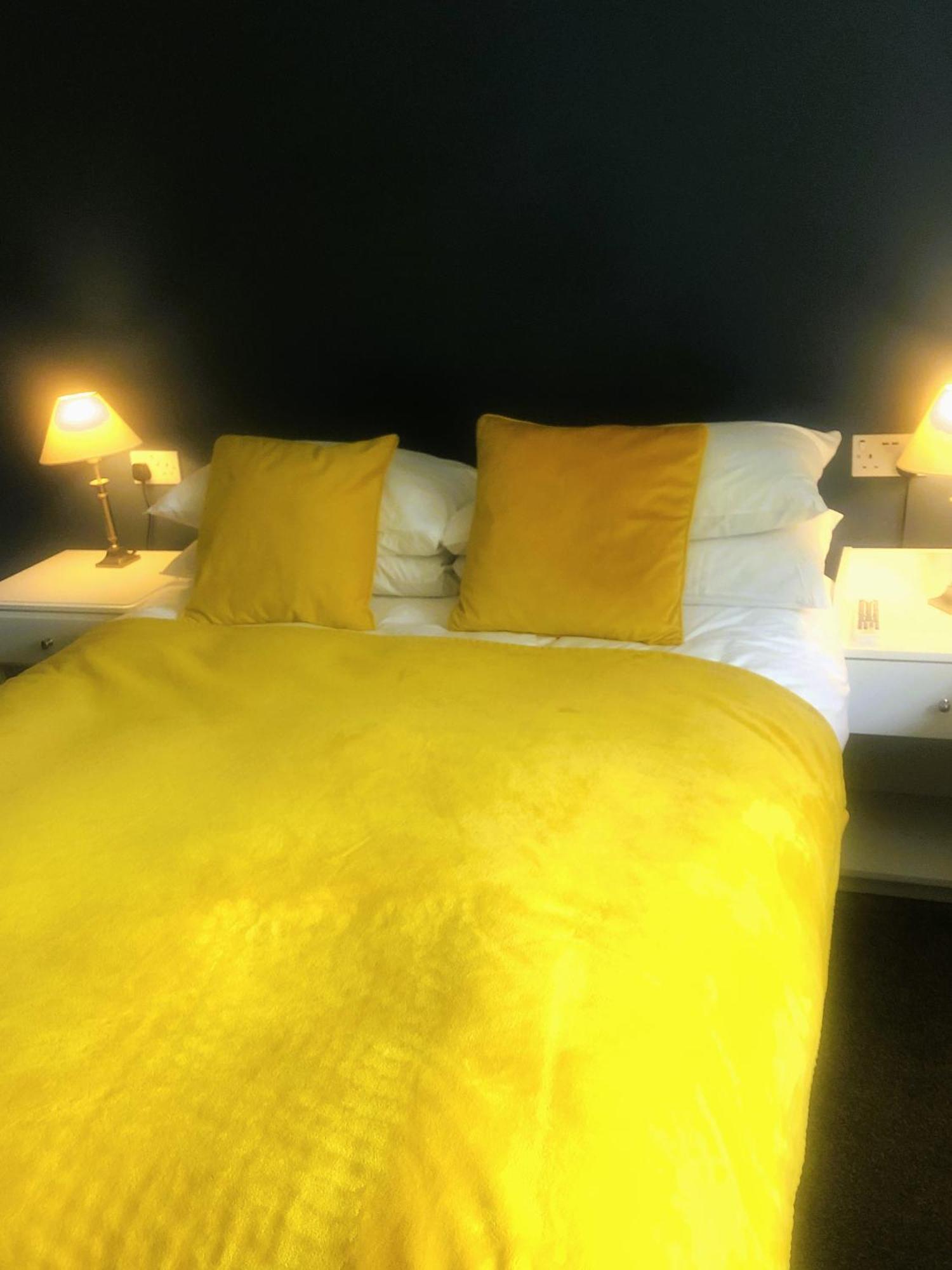 The Beechwood Bed and Breakfast Leeds  Buitenkant foto