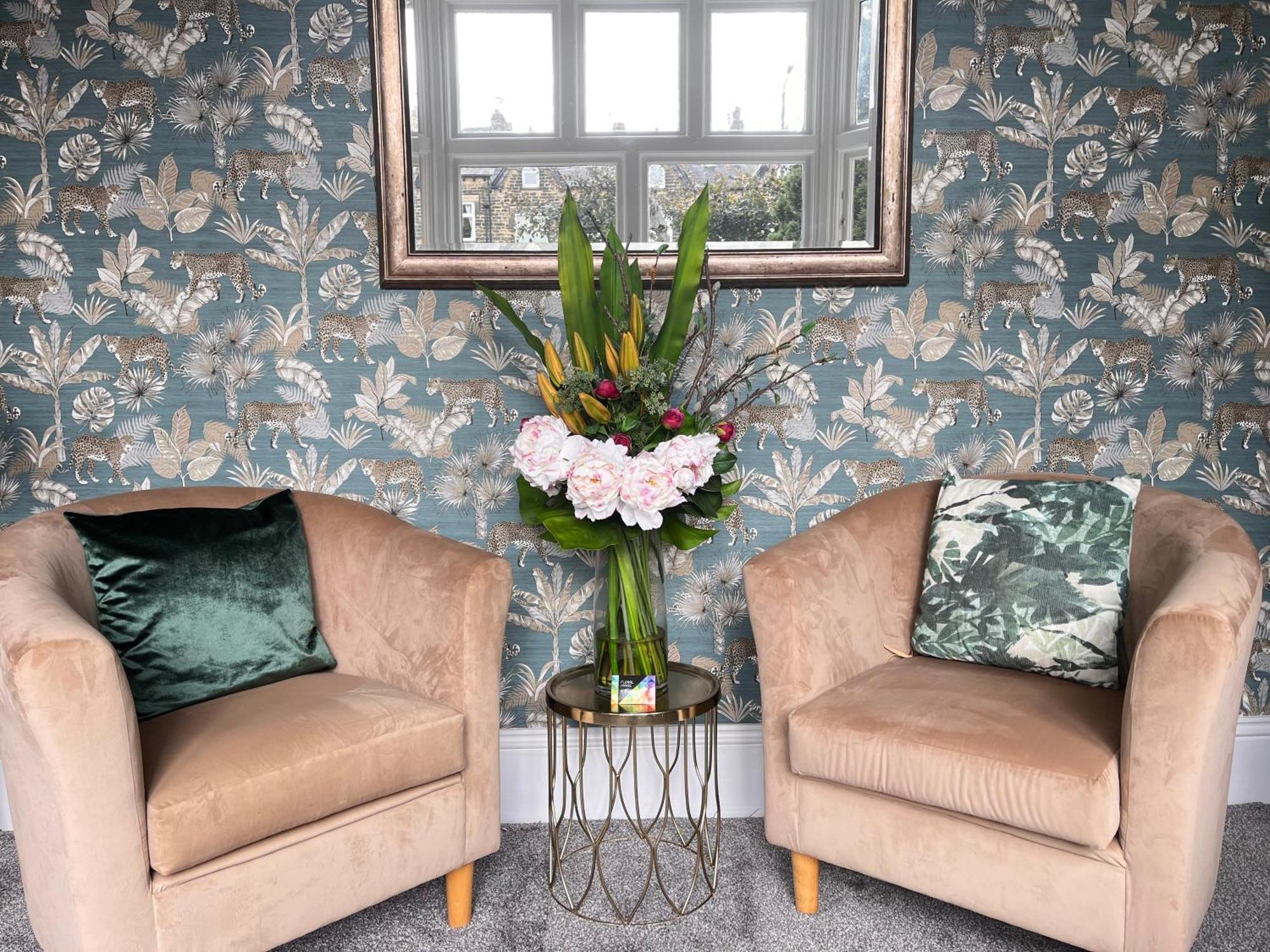 The Beechwood Bed and Breakfast Leeds  Buitenkant foto