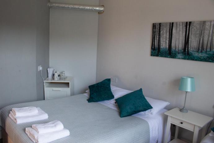 The Beechwood Bed and Breakfast Leeds  Buitenkant foto